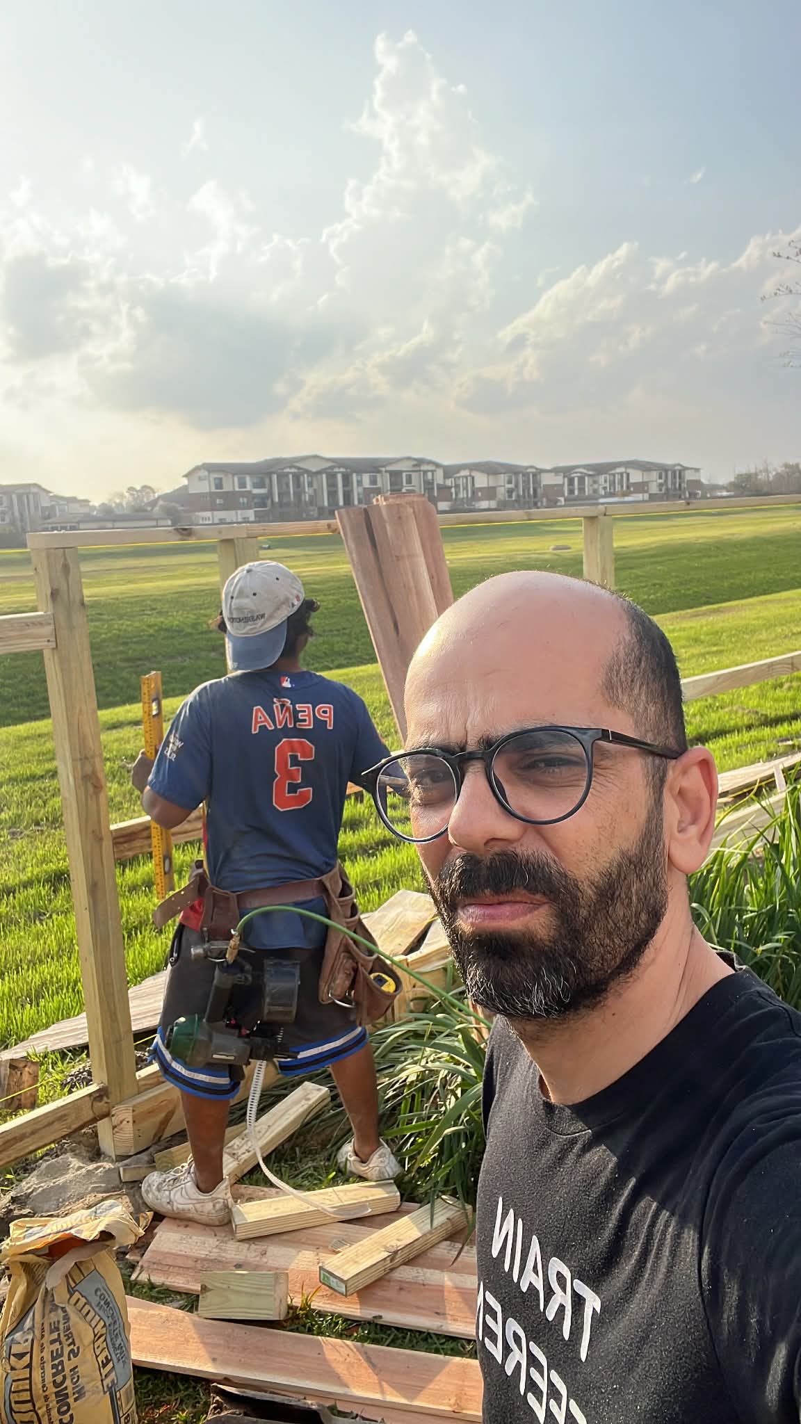 Crew at Work – Wood Fence